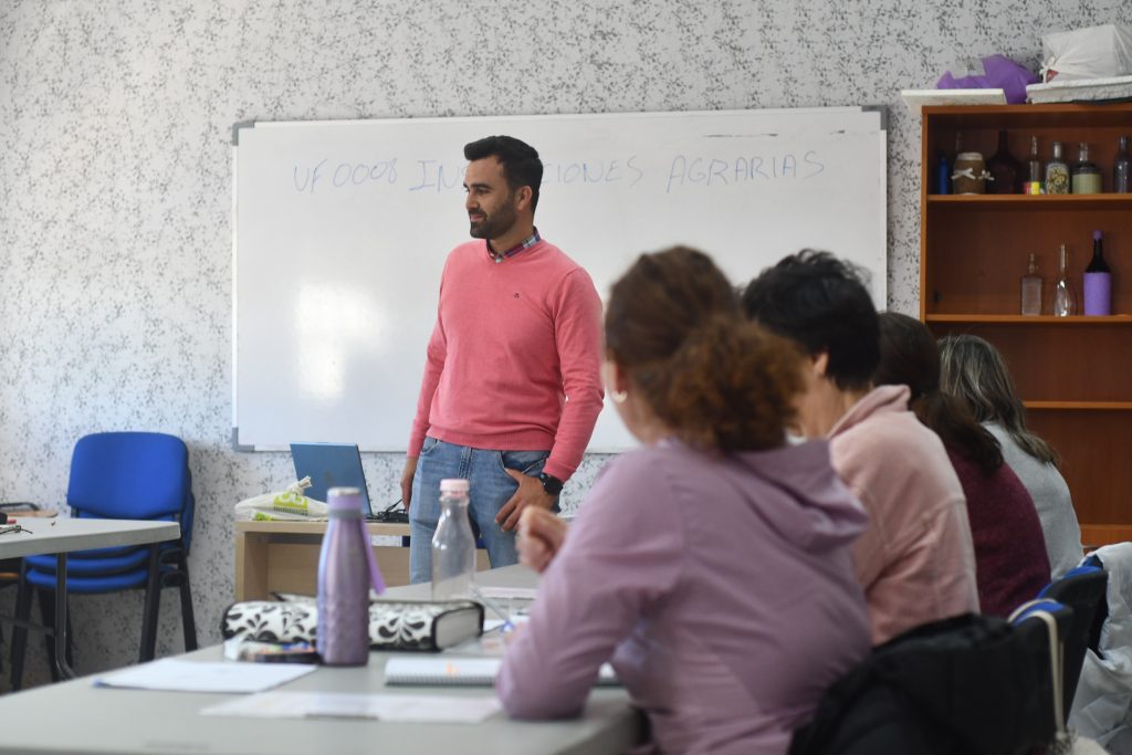 Programa de Empleo y Formación Cañete la Real