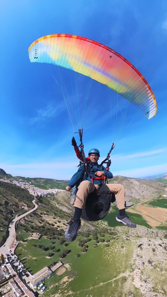 Parapente en Cañete la Real