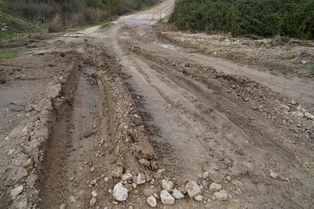Cañete la Real Arreglará los Caminos Dañados por el Temporal