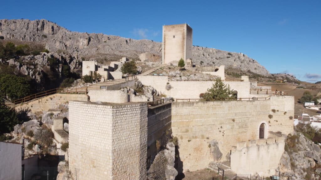 Castillo de Hins Canit