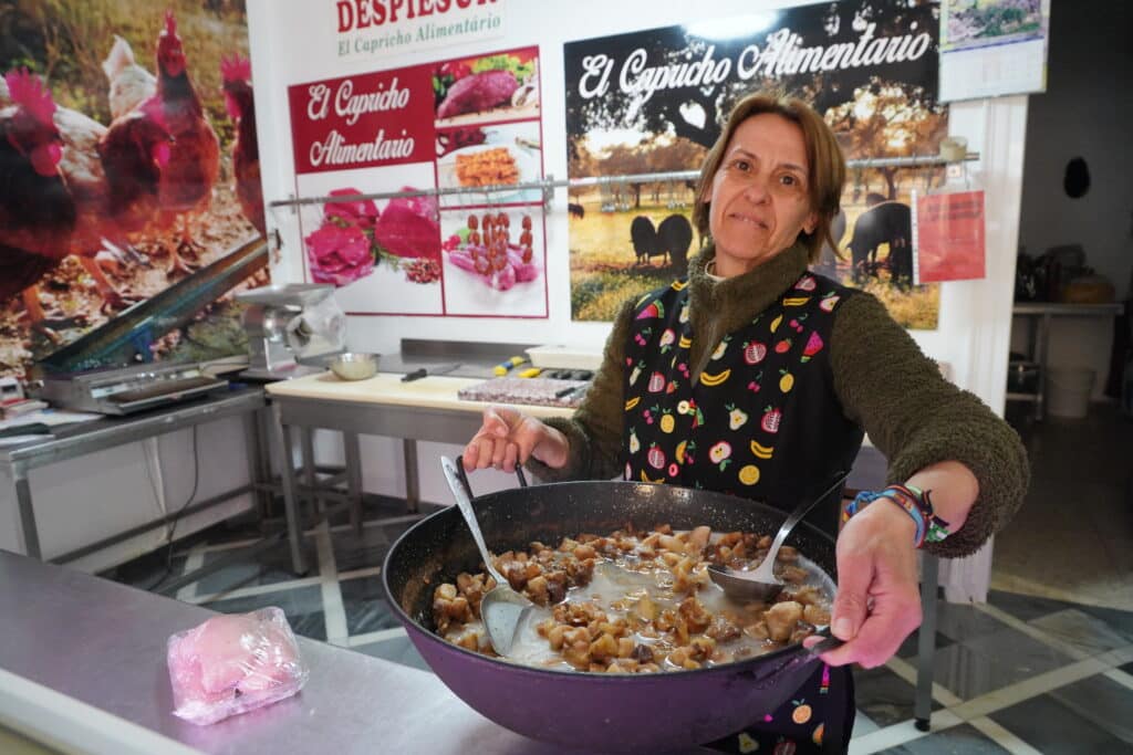Cañete la Real Mantiene su Comercio Local Restauración.