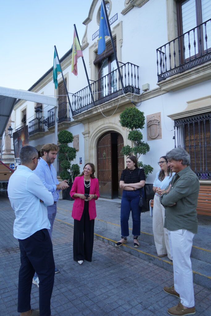 Delegada del Gobierno Andaluz visita Cañete la Real